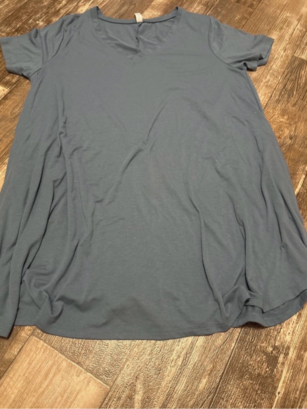 Women’s Short Sleeve V-Neck Dress in Slate Blue
